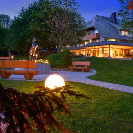 Hotel Hotel Schwarzwald-Resort Roessle 4*