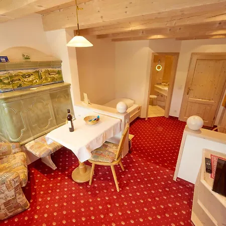 Hotel Schwarzwald-Resort Roessle Hotel 4*
